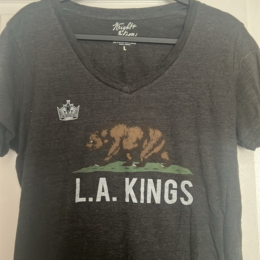 LA Kings hockey tee